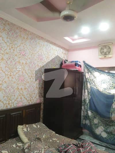 کیولری گراؤنڈ لاہور میں 3 کمروں کا 2 مرلہ مکان 1.12 کروڑ میں برائے فروخت۔