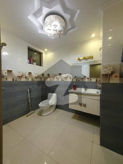 E-11/4 Makkah Tower one bedroom apartment for rent in family building.
