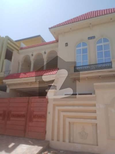 4 Marla House available for Sale in Shalimar Colony, Multan.