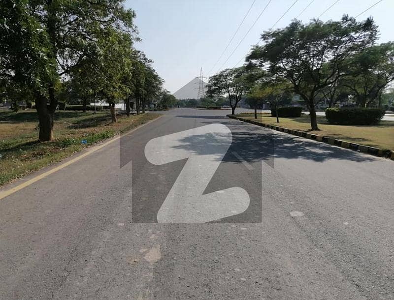 5.33 MARLA MAIN BULEVARD COMMERCIAL PLOT FOR SALE IN TIPU BLOCK SECTOR F BAHRIA TOWN LAHORE