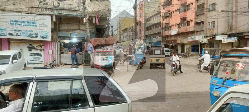 فیڈرل بی ایریا ۔ بلاک 17 فیڈرل بی ایریا,کراچی میں 5 مرلہ دکان 1.5 لاکھ میں کرایہ پر دستیاب ہے۔