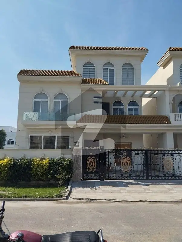 House Is Available For sale In Citi Housing Society