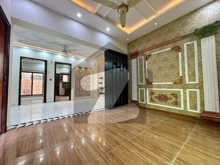 بحریہ ٹاؤن سیکٹرڈی بحریہ ٹاؤن,لاہور میں 2 کمروں کا 8 مرلہ بالائی پورشن 40.0 ہزار میں کرایہ پر دستیاب ہے۔