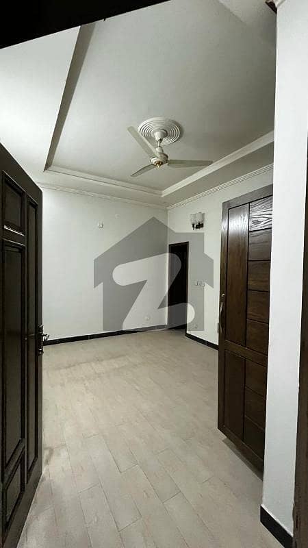 25x40 House For Rent With 5 Bedrooms In G-13 Islamabad All Facilities Available