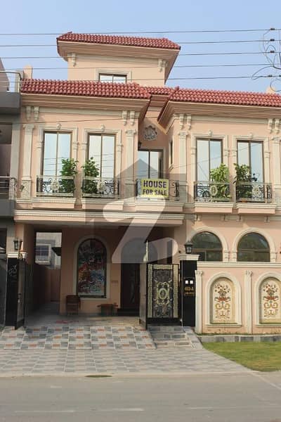 10 Marla Brand New House Is Available At A Very Reasonable Price In LDA Avenue Lahore
