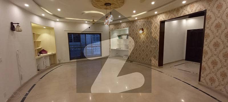 Prime Location 35 Marla Upper Portion 3bed Available For Rent In Dha 5