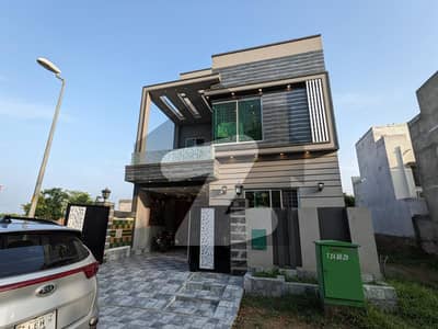 Luxurious Designer 5 Marla Brand New House For Sale In Bahria Town Lahore
