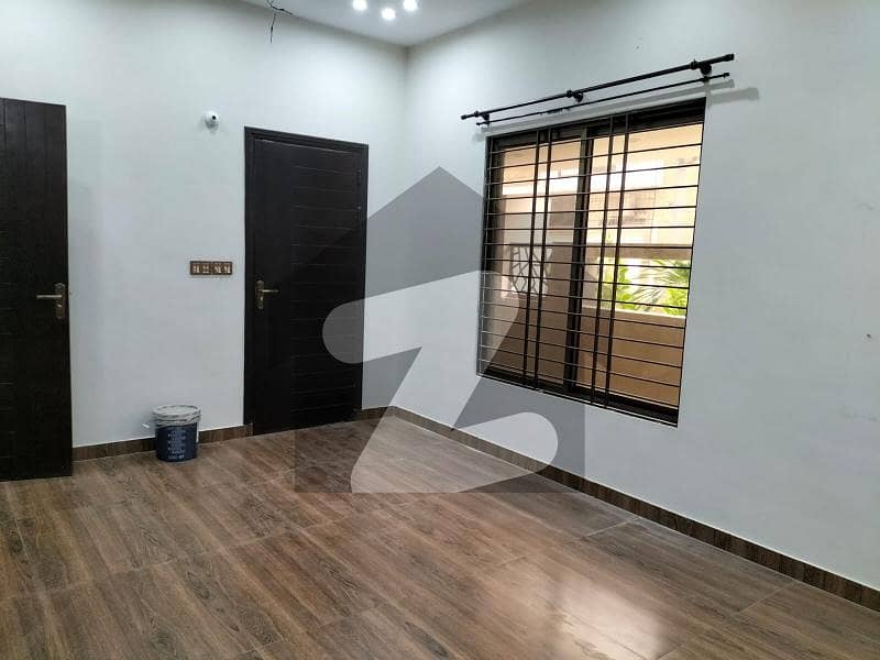 Portion For Rent 3 Bed DD *Code(11723)*