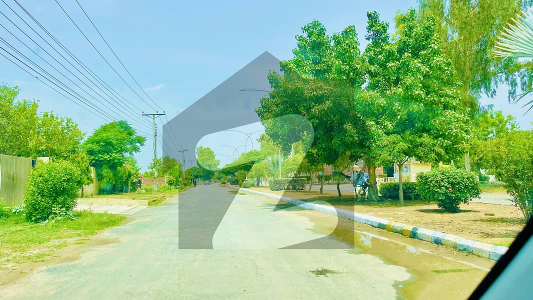 2 KANAL RESIDENTIAL LDA APPROVD PLOT AVAILABLE FOR SALE IN RACHNA BLOCK CHINAR BAGH READY To CONSTRUCTION