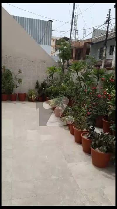 Shalimar Bungalow 200 Yards House Renovated For Sale