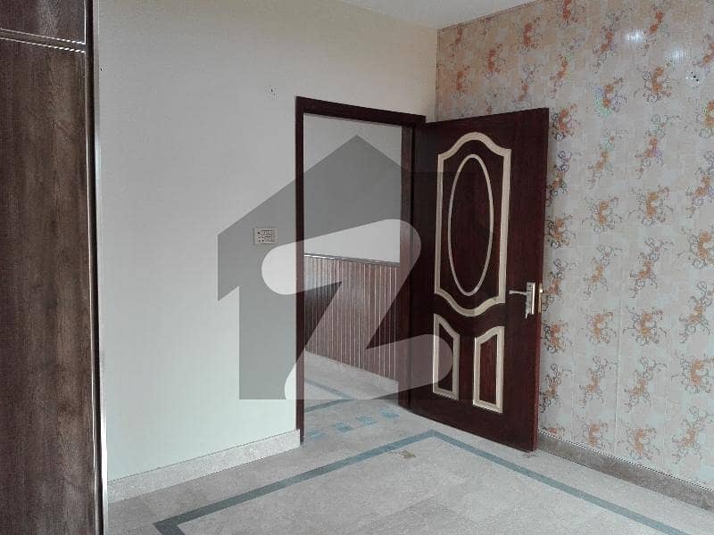 الحافظ ٹاؤن لاہور میں 4 کمروں کا 3 مرلہ مکان 1.15 کروڑ میں برائے فروخت۔
