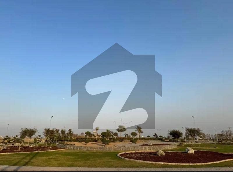 9 prism specialist 1 kanal low budget beautiful location plot for sale block E road level affordable price Best opportunity In future investment More details contact us Bilal Malik 03097001456