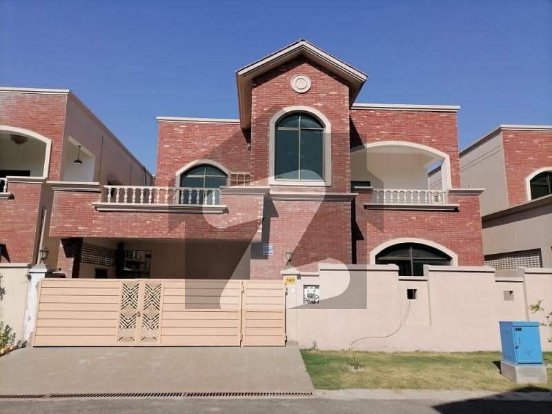 12 Marla House Up For sale In Askari 3