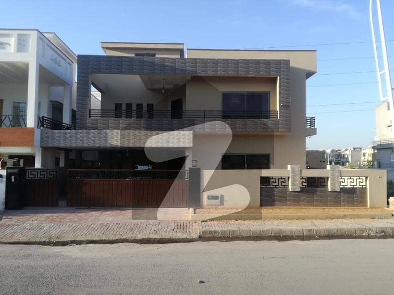 Upper Portion For Rent 22 Marla Newly Built Modern Design House In Block Usman Phase 8 Bahria Town