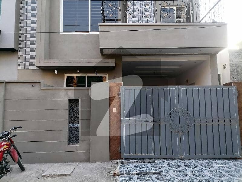 House For Grabs In 5 Marla Johar Town