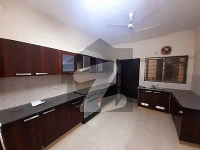 Flat Of 2600 Square Feet Available In Askari 5 - Sector E