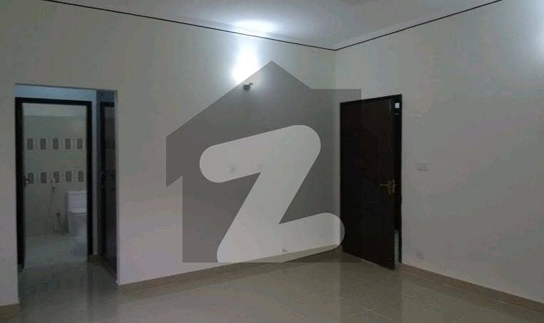 عسکری 10 - سیکٹر ایف عسکری 10,عسکری,لاہور میں 4 کمروں کا 17 مرلہ مکان 2.08 لاکھ میں کرایہ پر دستیاب ہے۔