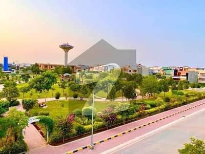 فیصل ٹاؤن - ایف ۔ 18 اسلام آباد میں 5 مرلہ رہائشی پلاٹ 75.0 لاکھ میں برائے فروخت۔