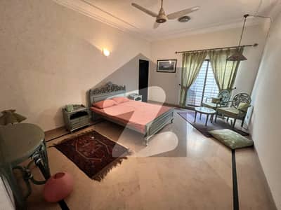 One Kanal Furnished Upper Portion Available For Rent In DHA PHASE 4 CC Block.