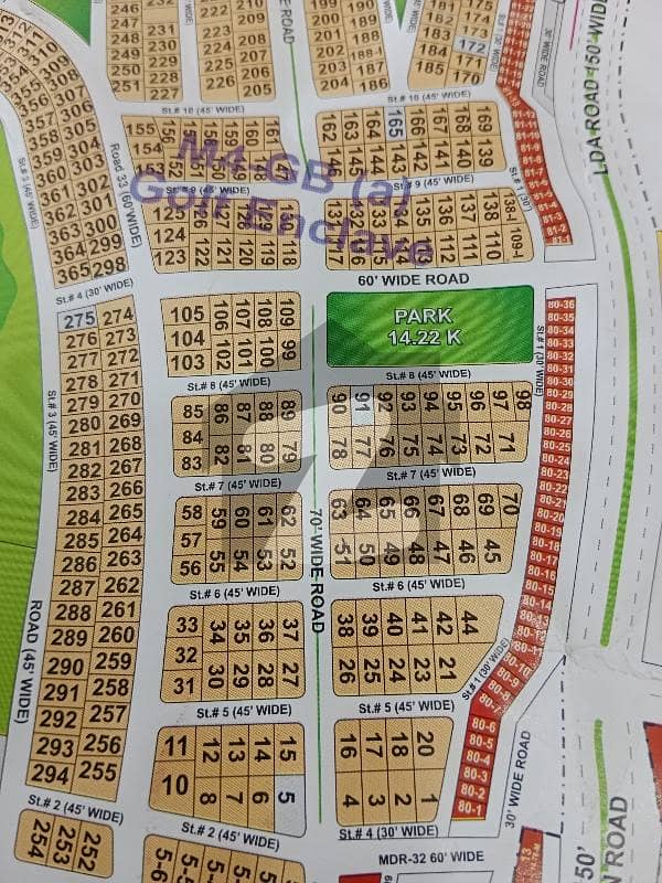 1-Kanal Corner Facing Park available For Sale on Main Road in Golf Estate2