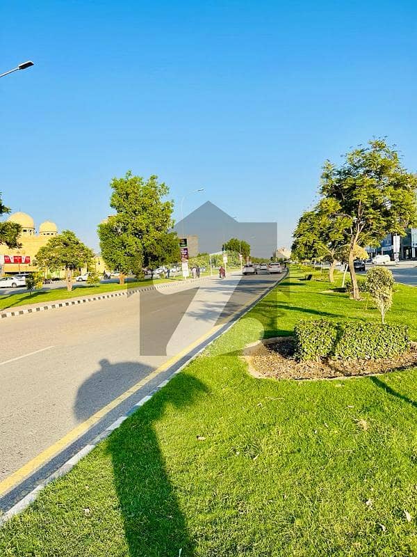 لیک سٹی ۔ سیکٹرایم ۔ 7 لیک سٹی,رائیونڈ روڈ,لاہور میں 5 مرلہ رہائشی پلاٹ 78.0 لاکھ میں برائے فروخت۔