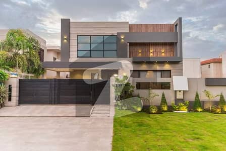 01 KANAL ULTRA MODERN DESIGN HOUSE FOR SALE IN DHA PHASE 8