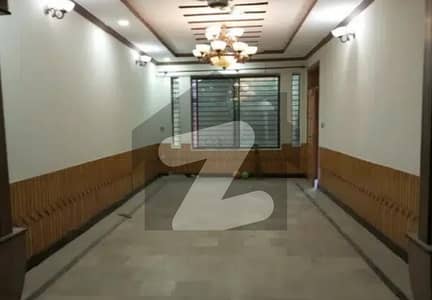 Main Double Road 
G-11/3 Size 40/80 Ground Floor portion For Rent