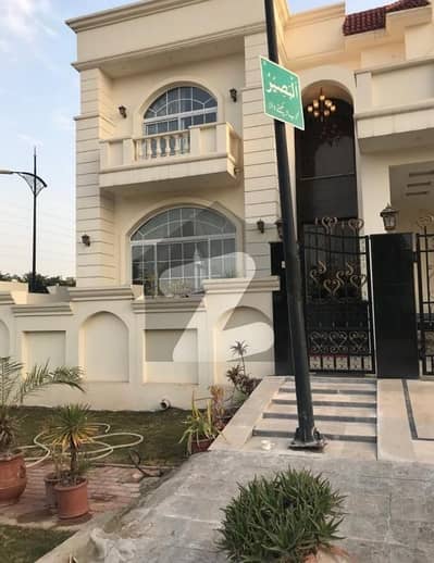 bahria enclave sector C3 22 Marla basement with sollar installed Basement available for rent