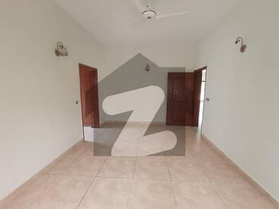 1 Kanal Slightly Used Upper Portion For Rent In DHA Phase 2 Near Masjid Park Market