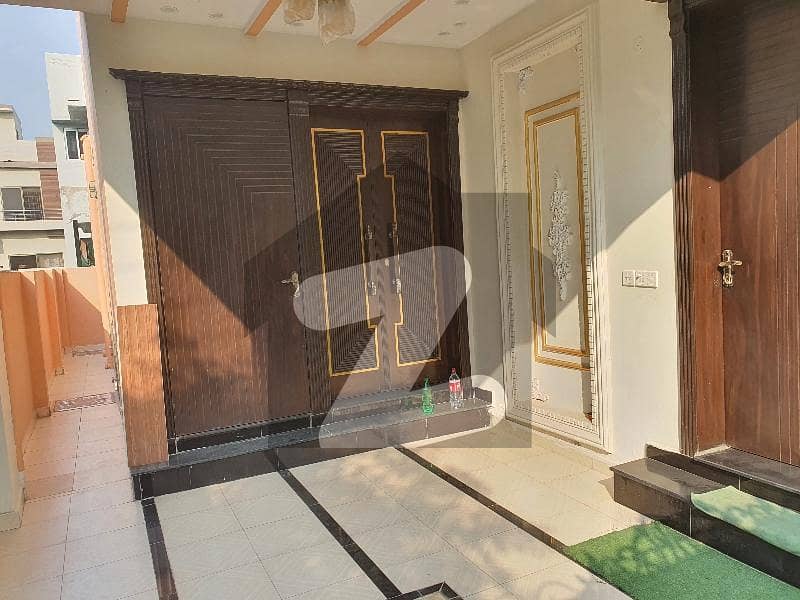 5 MARLA HOUSE FOR SALE | NEAR TO PARK & MAIN ROAD