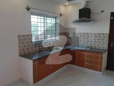 5 Marla Slightly Used House for Sale In Bahria Town - Block AA Lahore