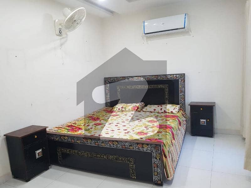 بحریہ ٹاؤن سیکٹر ای بحریہ ٹاؤن,لاہور میں 1 کمرے کا 2 مرلہ فلیٹ 35.0 ہزار میں کرایہ پر دستیاب ہے۔