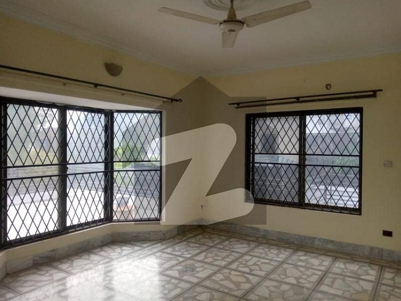 A 3200 Square Feet Lower Portion In Islamabad Is On The Market For rent