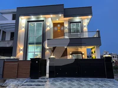 10 Marla Beautiful House Available For Rent In Kent Housing Sialkot
