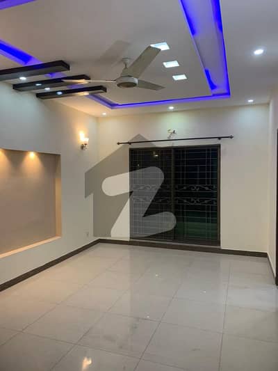 10 Marla Upper Portion For Rent In Green City
