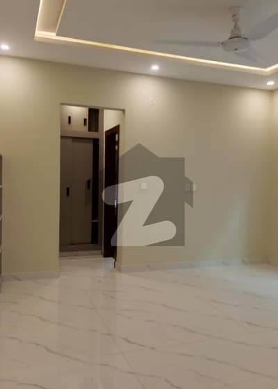 Sector C3 10 Marla Designer House For Rent