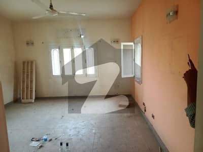 6 Rooms First Floor Drawing Dining For Rent