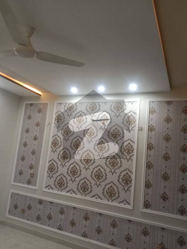 جوبلی ٹاؤن ۔ بلاک بی جوبلی ٹاؤن,لاہور میں 2 کمروں کا 10 مرلہ زیریں پورشن 55.0 ہزار میں کرایہ پر دستیاب ہے۔