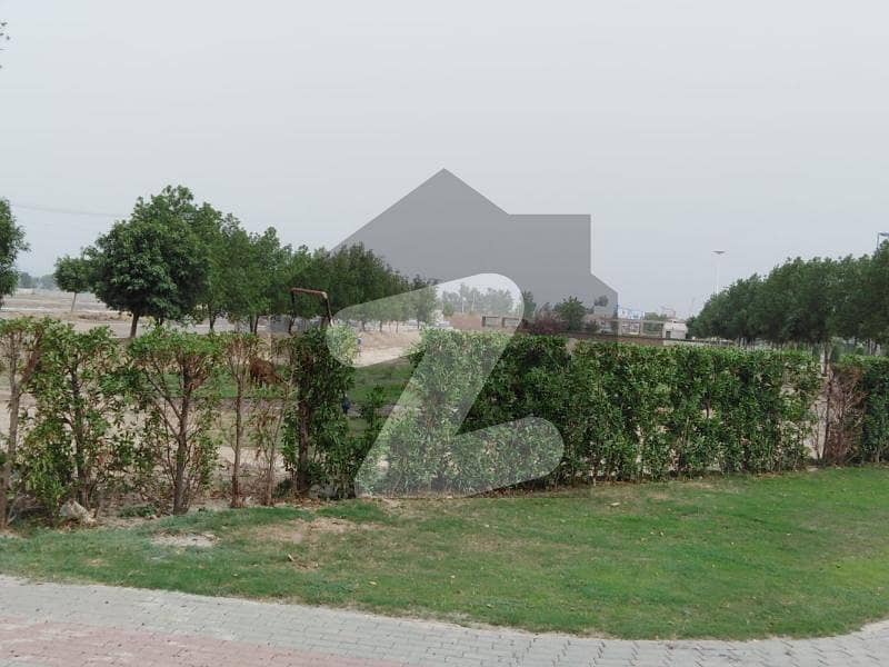 Prime location 8 marla Plot for sale in ph3 block with possession utility paid at brilliant location in bahria orchard lahore