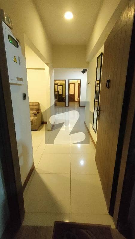 کلفٹن ۔ بلاک 2 کلفٹن,کراچی میں 2 کمروں کا 5 مرلہ فلیٹ 2.5 کروڑ میں برائے فروخت۔