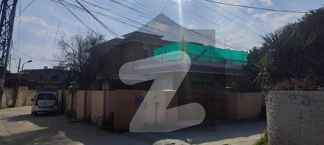 کوب لائن راولپنڈی میں 6 کمروں کا 1 کنال مکان 6.0 کروڑ میں برائے فروخت۔