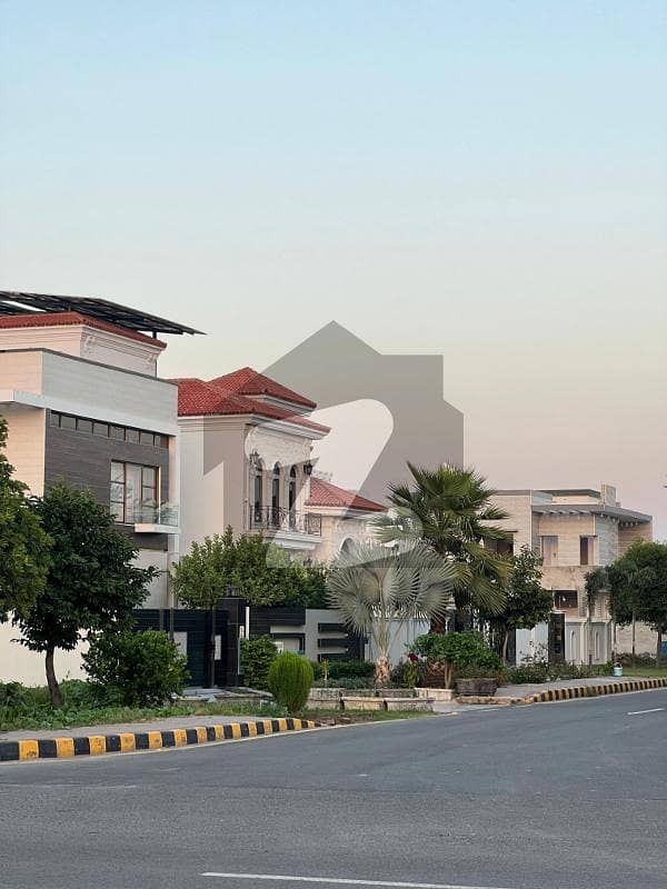 1 Kanal Plot For Sale in Awt Phase 2, Lahore