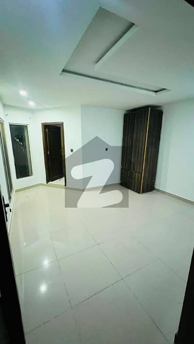 2bedroom non furnished apartment available for Rent 3tarce