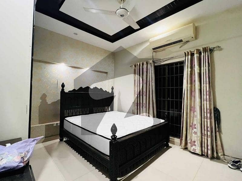 بحریہ ٹاؤن سیکٹر سی بحریہ ٹاؤن,لاہور میں 3 کمروں کا 5 مرلہ فلیٹ 1.0 لاکھ میں کرایہ پر دستیاب ہے۔