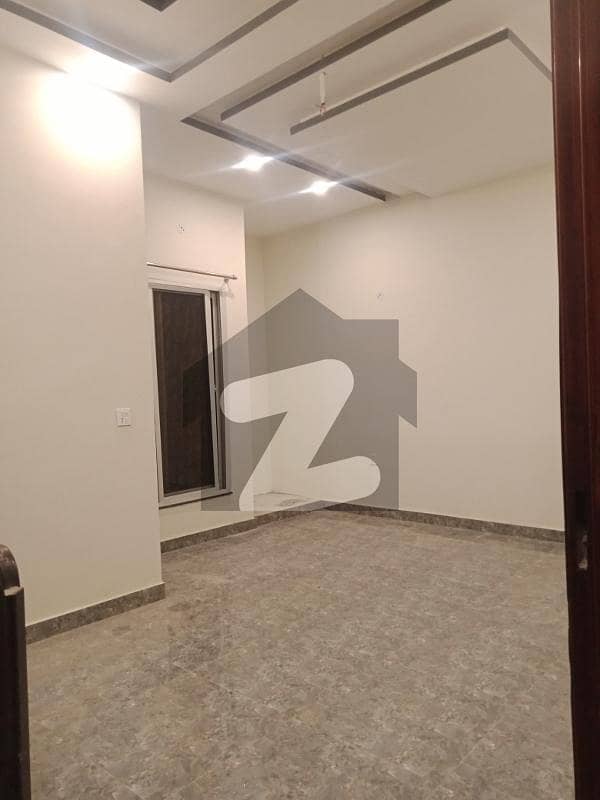 Brand netw room for rent in alfalah near lums dha lhr