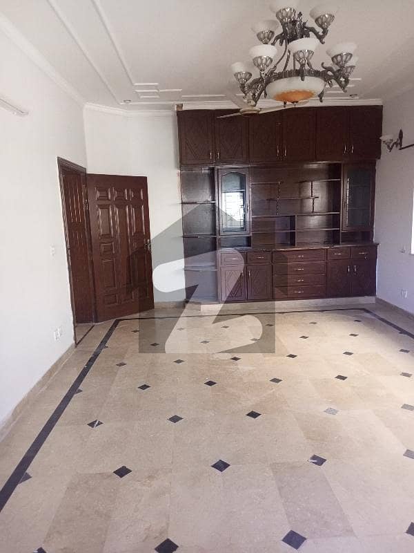 Beautiful Upper Portion House For Rent
