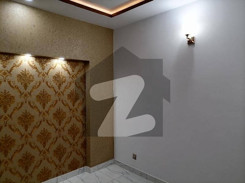 وائٹل ہومز ہاؤسنگ سکیم لاہور میں 3 کمروں کا 3 مرلہ مکان 1.05 کروڑ میں برائے فروخت۔