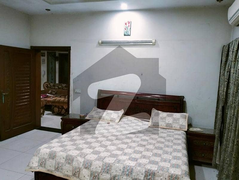 جوہر ٹاؤن فیز 2 جوہر ٹاؤن,لاہور میں 3 کمروں کا 14 مرلہ زیریں پورشن 82.0 ہزار میں کرایہ پر دستیاب ہے۔