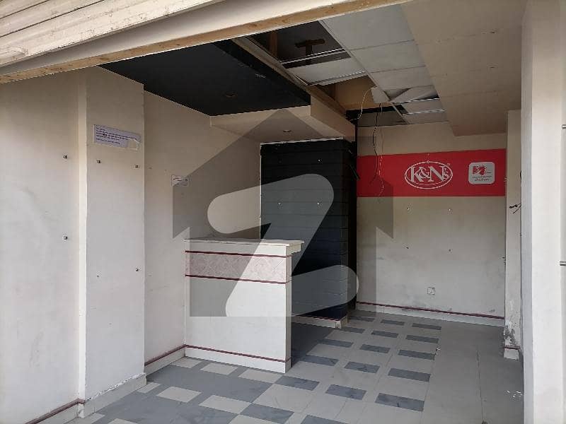 In Gulshan-E-Iqbal - Block 13/A Shop For Rent Sized 250 Square Feet