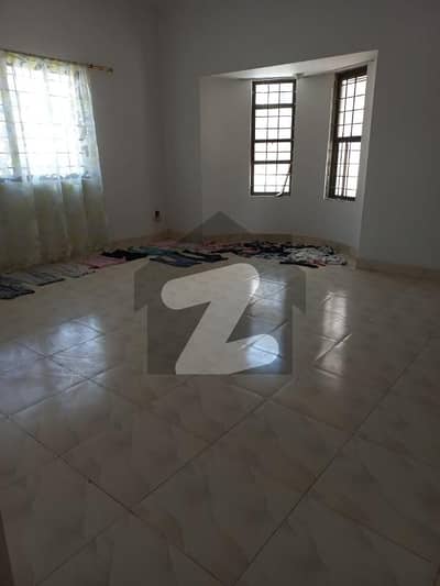 Book A 400 Square Yards Upper Portion In Gulistan-e-Jauhar - Block 3-A